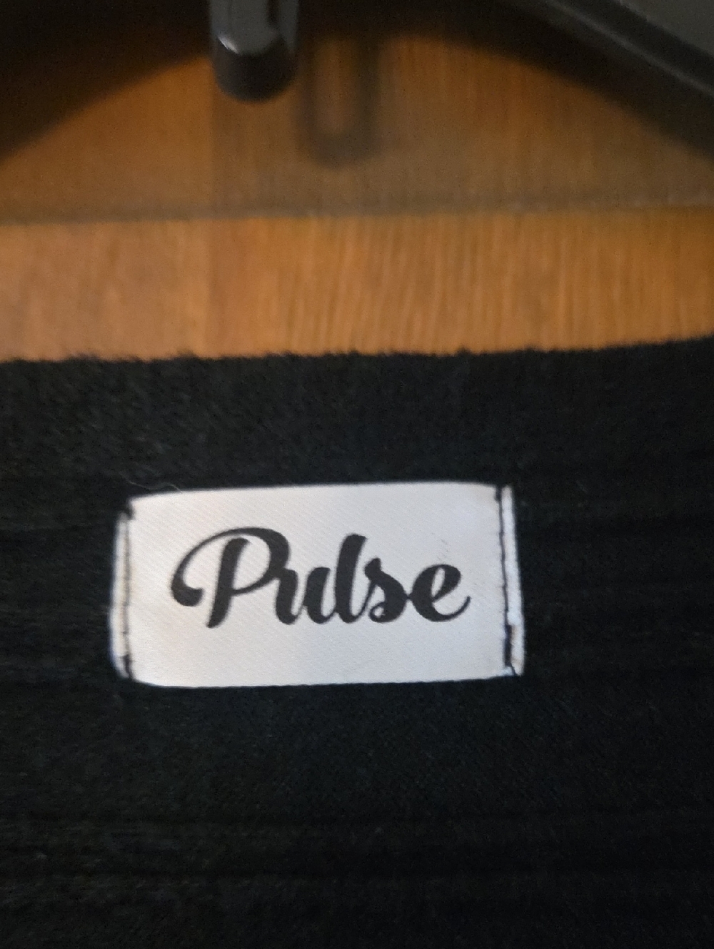Pulse Sweater - Picture 2 of 5